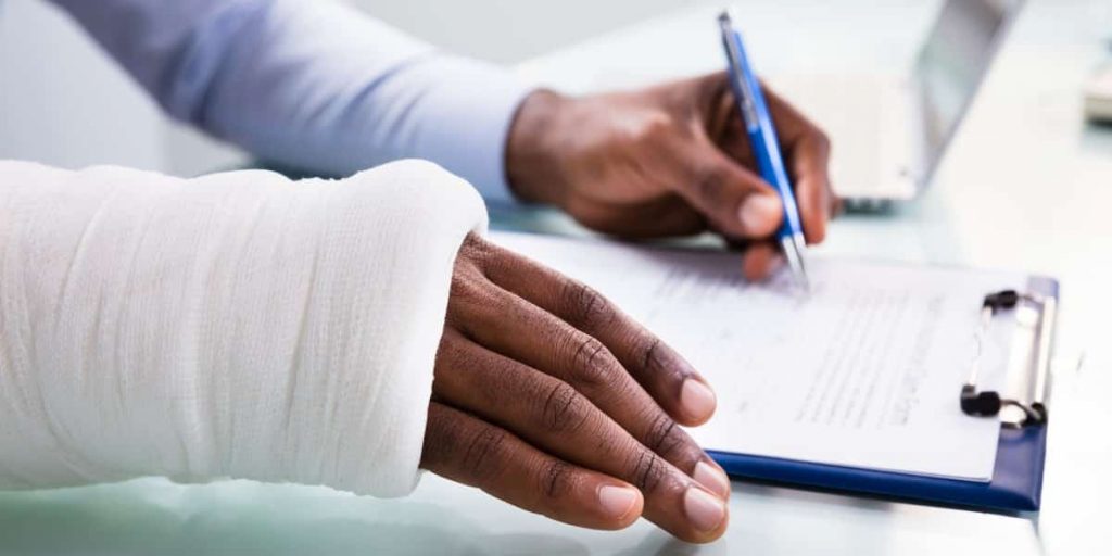 Why Shouldn’t You Represent Yourself In A Personal Injury Lawsuit?