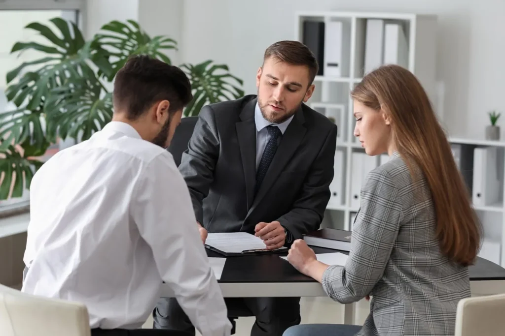 How a Divorce Lawyer Helps Protect Your Finances During Property Division
